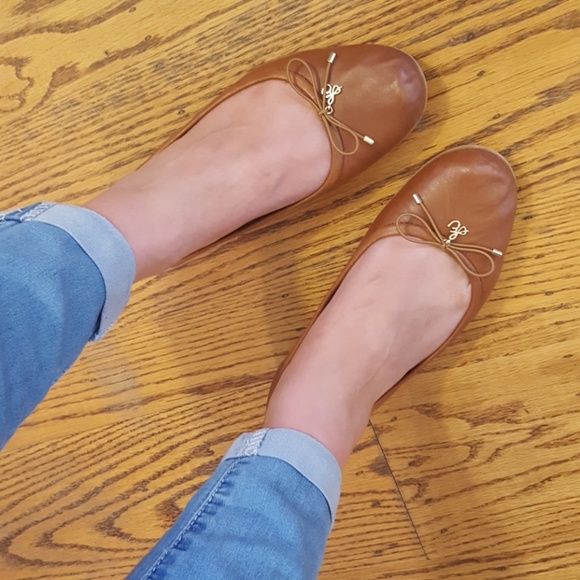 sam edelman felicia flat saddle